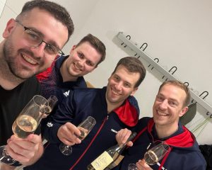 Hoher Sieg im Freitagsspiel